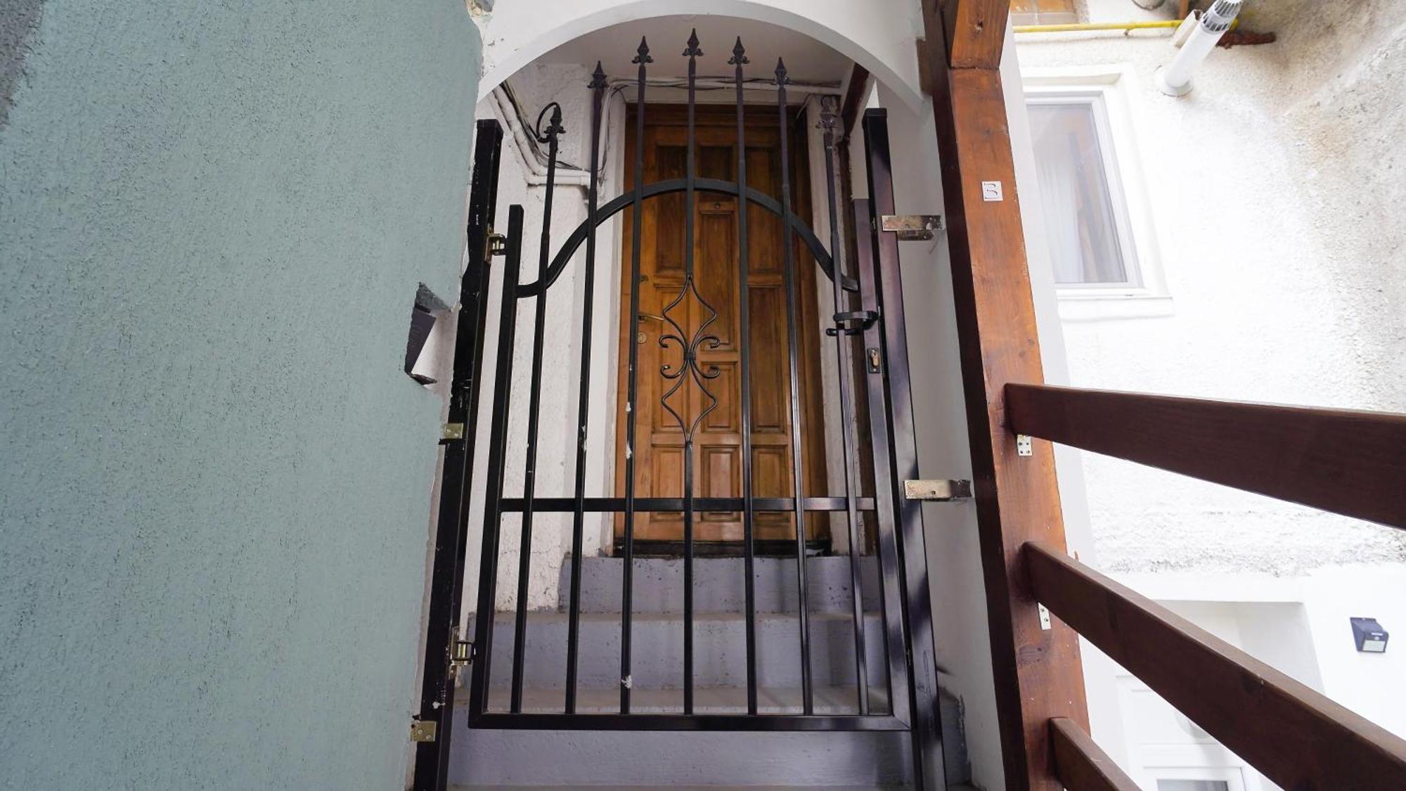 Intimo Oldtown Romantic Apartment ブラショフ エクステリア 写真