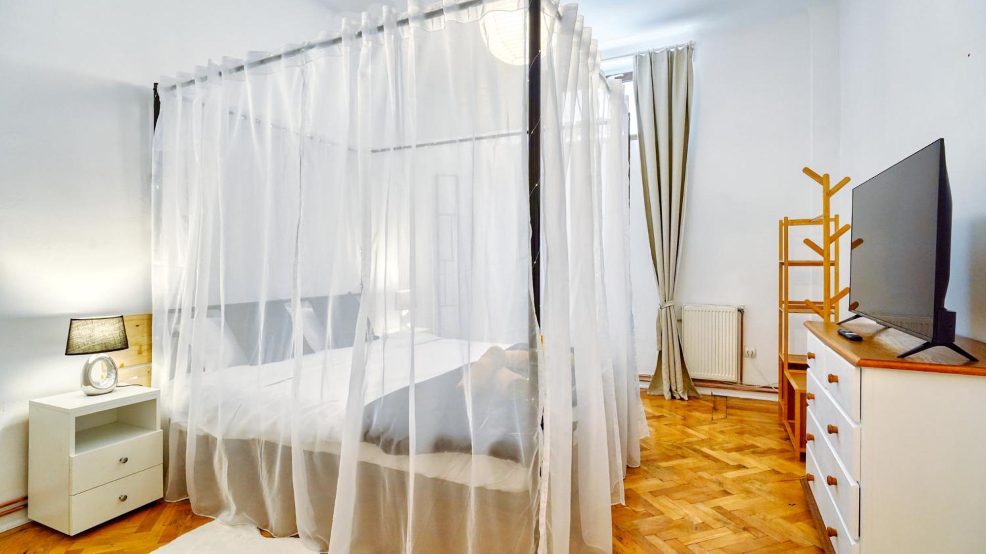 Intimo Oldtown Romantic Apartment ブラショフ エクステリア 写真