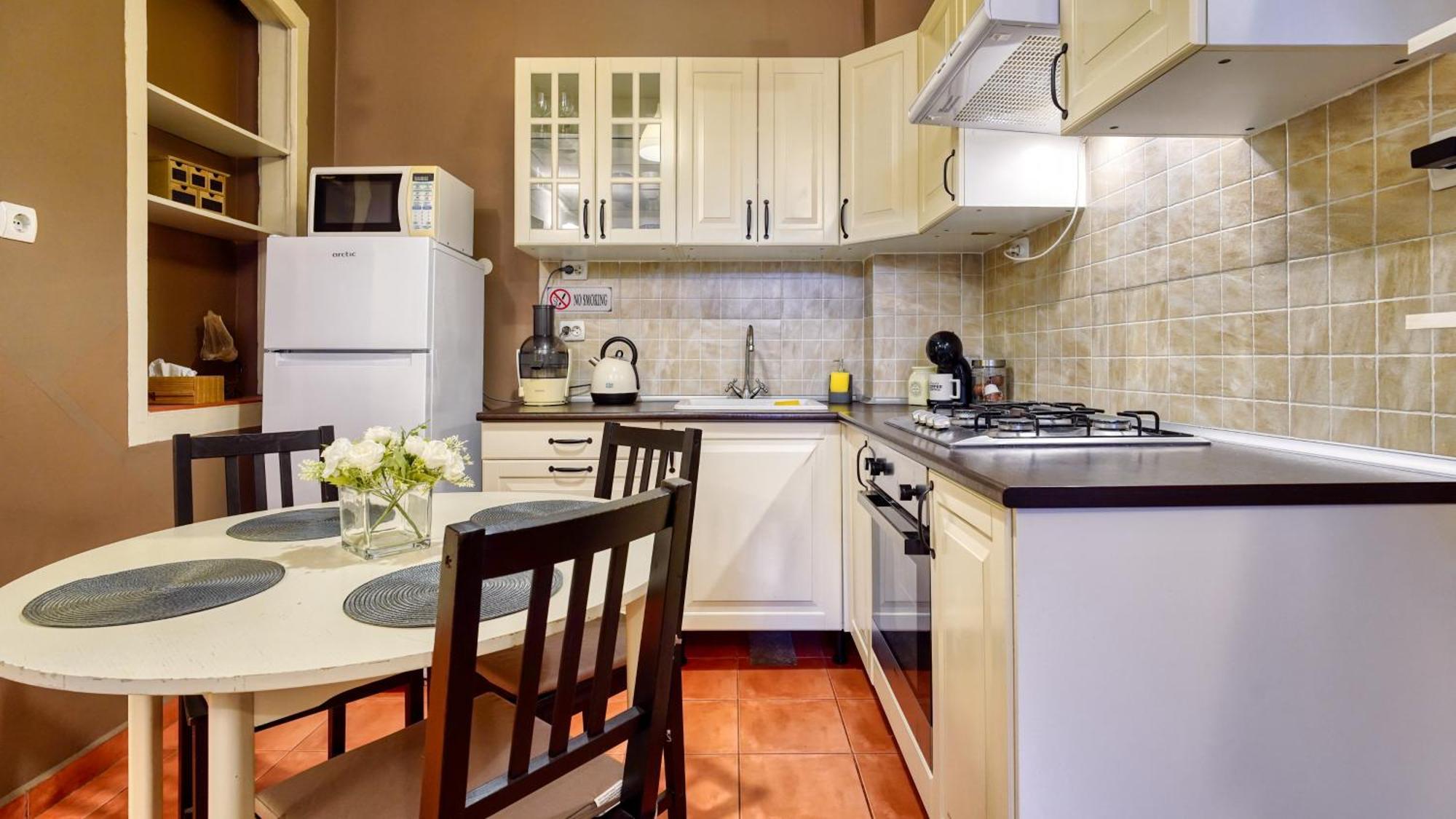 Intimo Oldtown Romantic Apartment ブラショフ エクステリア 写真